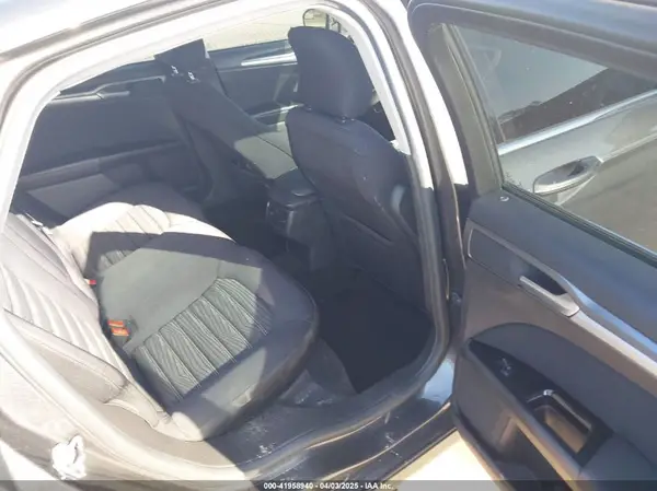 1FA6P0HD7G5132981 2016 FORD FUSION - Image 8