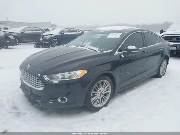1FA6P0HD8G5102369 2016 FORD FUSION - Image 2