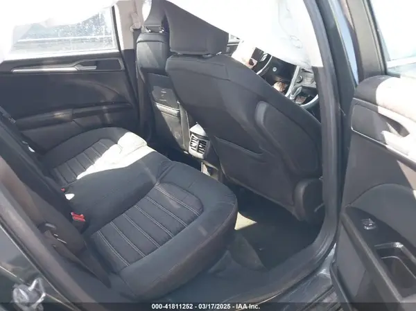 1FA6P0HD8G5103568 2016 FORD FUSION - Image 8