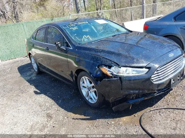 1FA6P0HD8G5105353 2016 FORD FUSION - Image 1