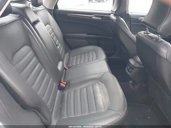 1FA6P0HDXG5121067 2016 FORD FUSION - Image 8