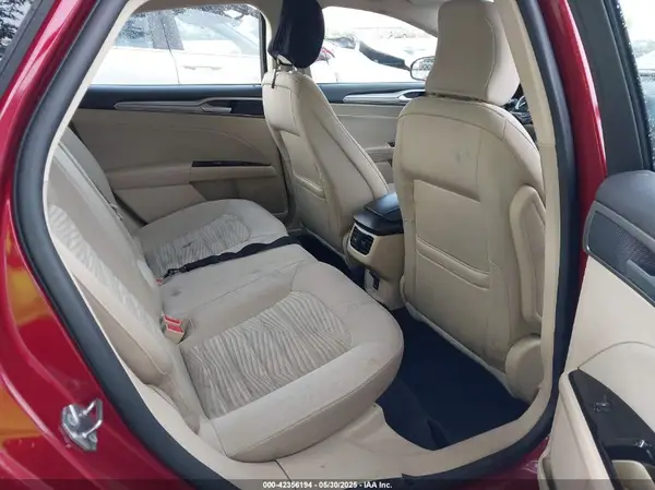1FA6P0HDXG5129766 2016 FORD FUSION - Image 8