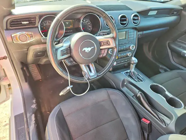 1FA6P8AM0G5207836 2016 FORD MUSTANG - Image 8
