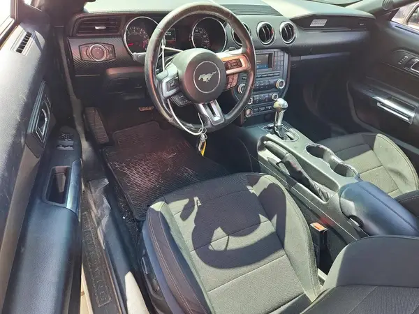1FA6P8AM0G5207853 2016 FORD MUSTANG - Image 8