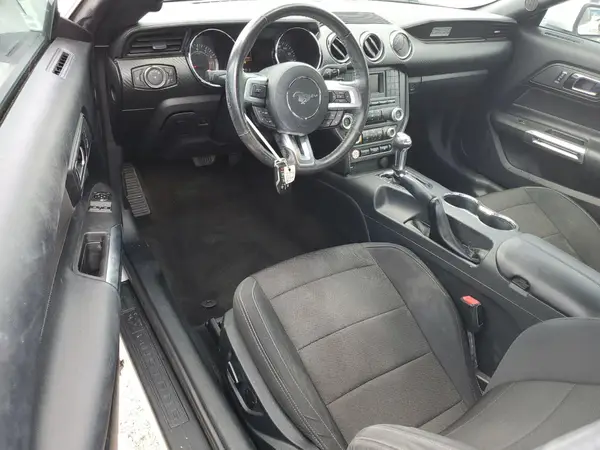 1FA6P8AM0G5215158 2016 FORD MUSTANG - Image 8