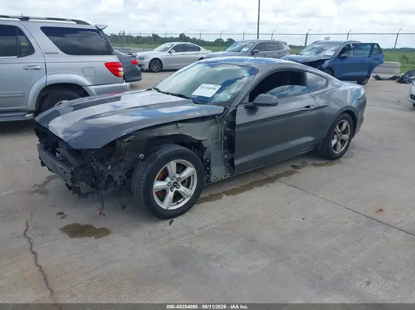 1FA6P8AM0G5241887 2016 FORD MUSTANG - Image 2