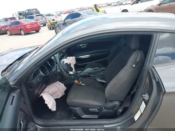 1FA6P8AM0G5241887 2016 FORD MUSTANG - Image 8