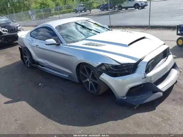 1FA6P8AM0G5244935 2016 FORD MUSTANG - Image 1