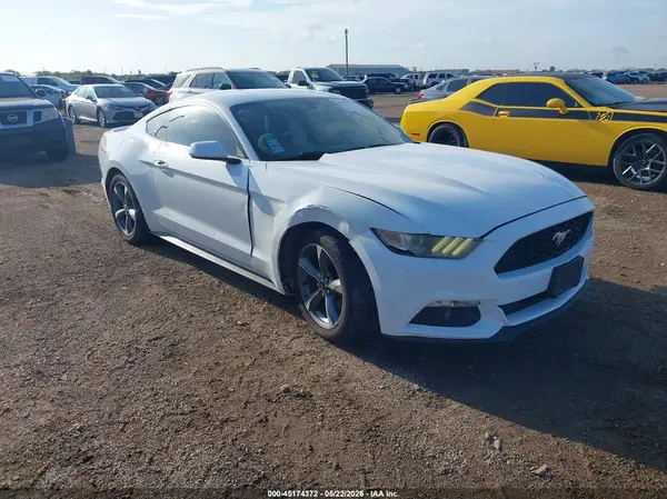 1FA6P8AM0G5252050 2016 FORD MUSTANG - Image 1