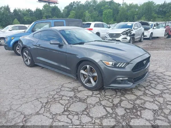 1FA6P8AM0G5316751 2016 FORD MUSTANG - Image 1