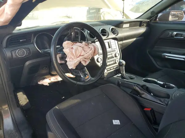 1FA6P8AM0H5246654 2017 FORD MUSTANG - Image 8