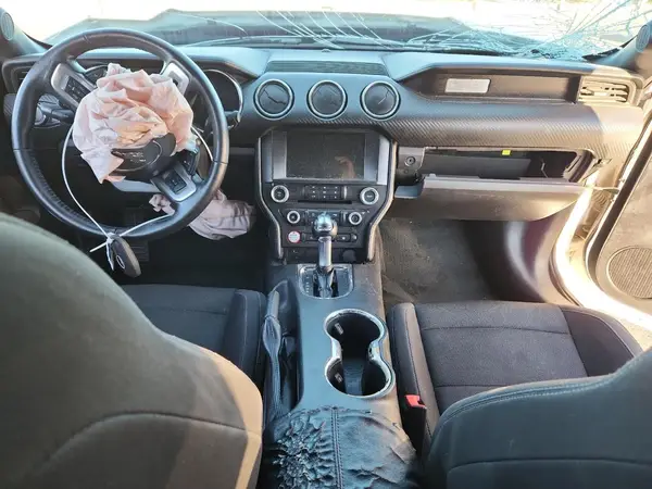 1FA6P8AM0H5291447 2017 FORD MUSTANG - Image 8