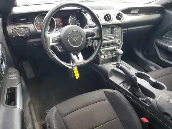 1FA6P8AM0H5305119 2017 FORD MUSTANG - Image 8