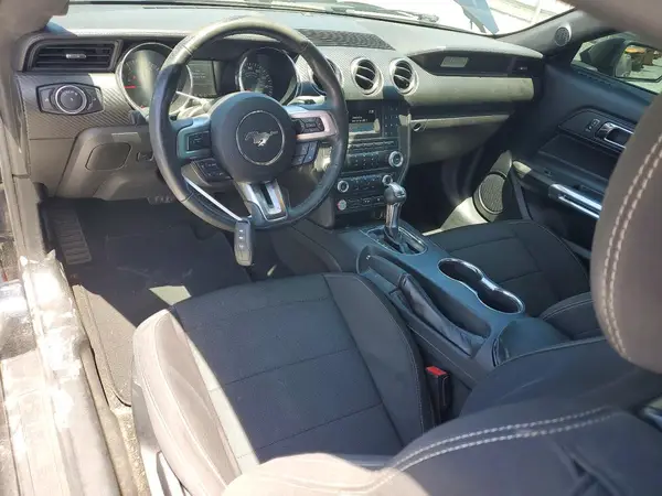 1FA6P8AM0H5306271 2017 FORD MUSTANG - Image 8
