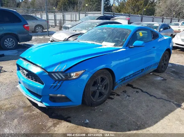 1FA6P8AM0H5320588 2017 FORD MUSTANG - Image 2