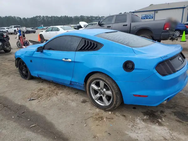 1FA6P8AM0H5335401 2017 FORD MUSTANG - Image 2