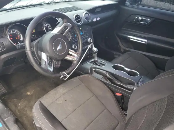 1FA6P8AM0H5335401 2017 FORD MUSTANG - Image 8