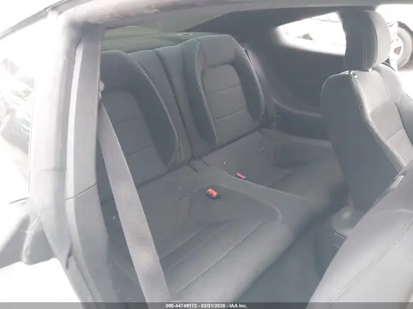 1FA6P8AM1G5221017 2016 FORD MUSTANG - Image 8