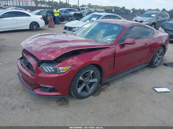 1FA6P8AM1G5255121 2016 FORD MUSTANG - Image 2
