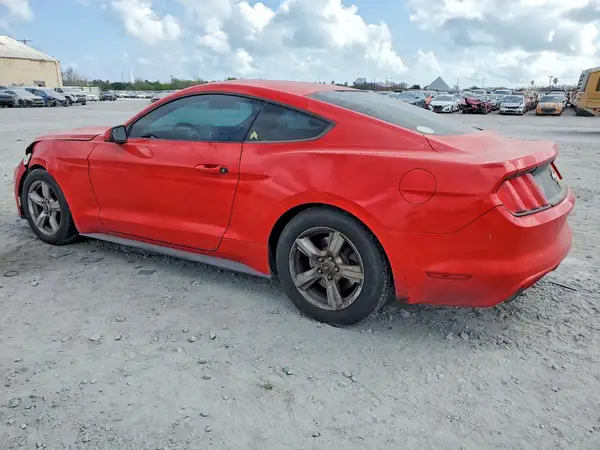 1FA6P8AM1G5256267 2016 FORD MUSTANG - Image 2