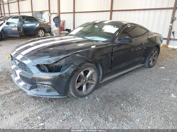 1FA6P8AM1G5281458 2016 FORD MUSTANG - Image 2