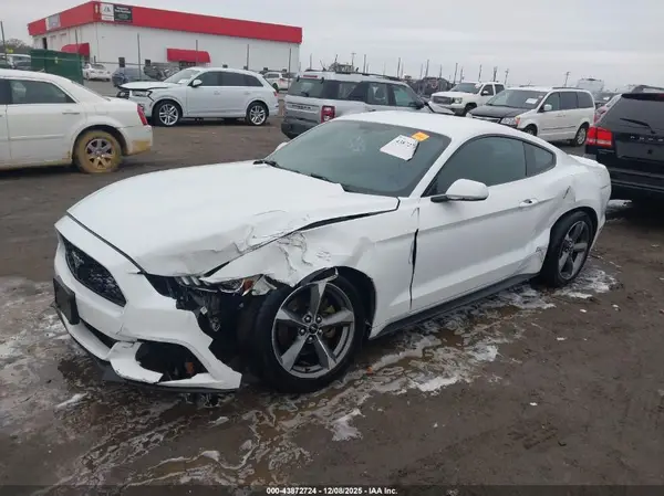 1FA6P8AM1G5292623 2016 FORD MUSTANG - Image 2