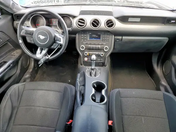 1FA6P8AM1H5256478 2017 FORD MUSTANG - Image 8
