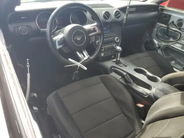 1FA6P8AM1H5267139 2017 FORD MUSTANG - Image 8