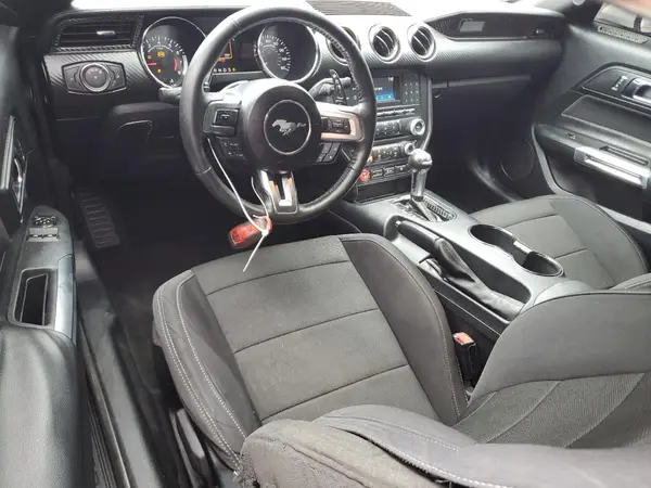 1FA6P8AM1H5329042 2017 FORD MUSTANG - Image 8