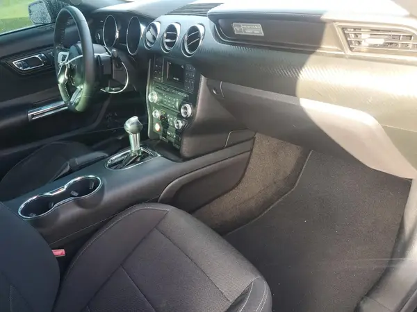 1FA6P8AM2G5219177 2016 FORD MUSTANG - Image 8