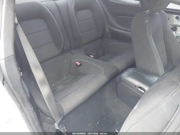 1FA6P8AM2H5208682 2017 FORD MUSTANG - Image 8