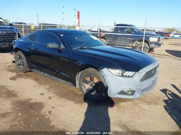1FA6P8AM2H5235185 2017 FORD MUSTANG - Image 1