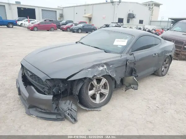 1FA6P8AM2H5272088 2017 FORD MUSTANG - Image 2