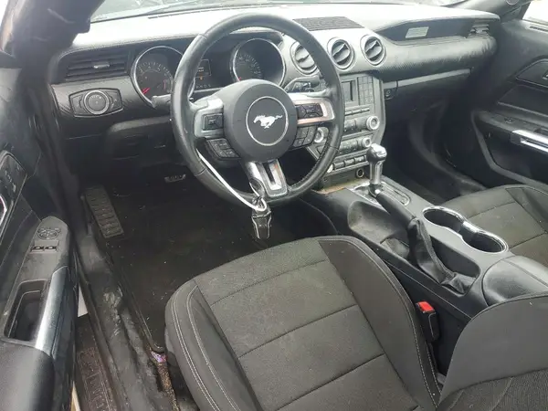 1FA6P8AM2H5276495 2017 FORD MUSTANG - Image 8