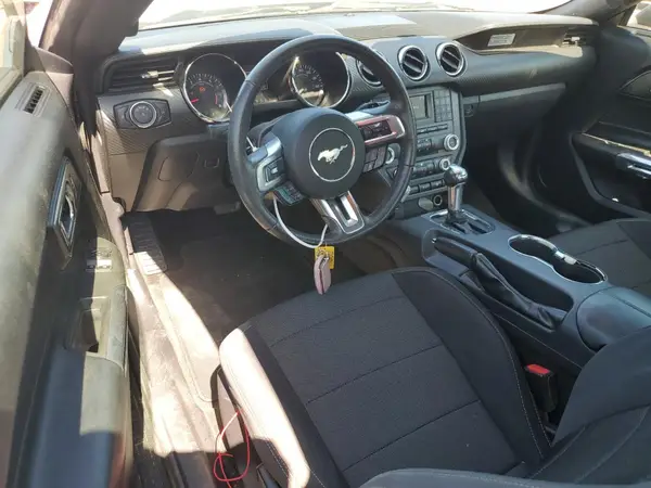 1FA6P8AM2H5335173 2017 FORD MUSTANG - Image 8