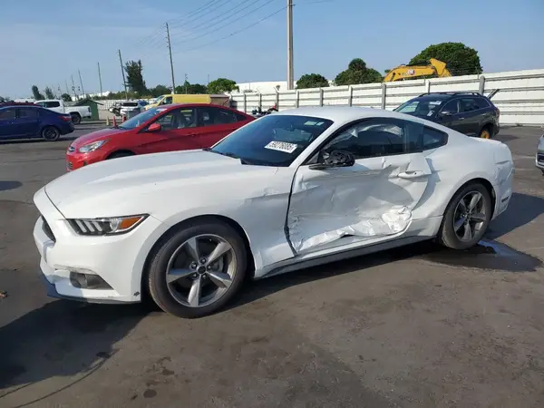 1FA6P8AM3G5219026 2016 FORD MUSTANG - Image 1