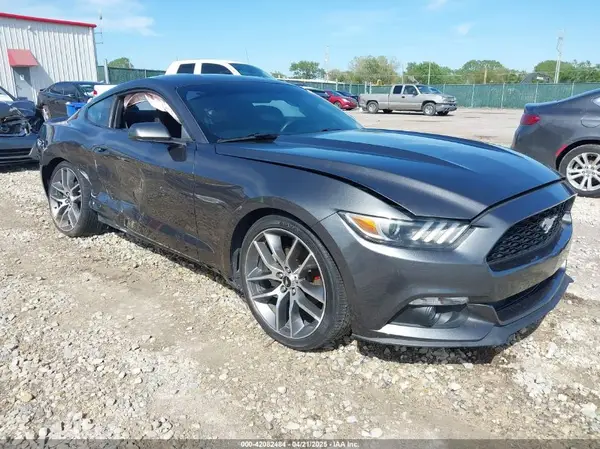 1FA6P8AM3G5220564 2016 FORD MUSTANG - Image 1