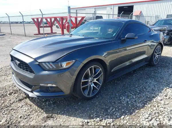 1FA6P8AM3G5220564 2016 FORD MUSTANG - Image 2