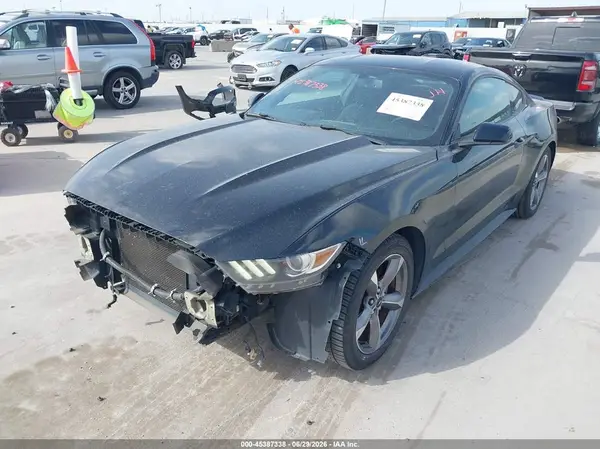 1FA6P8AM3G5228986 2016 FORD MUSTANG - Image 2