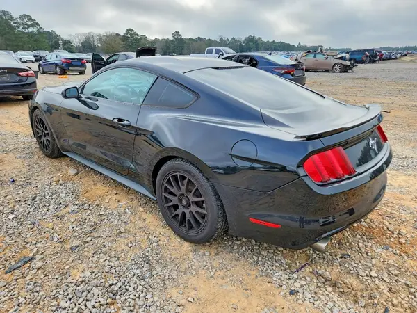 1FA6P8AM3G5302570 2016 FORD MUSTANG - Image 2