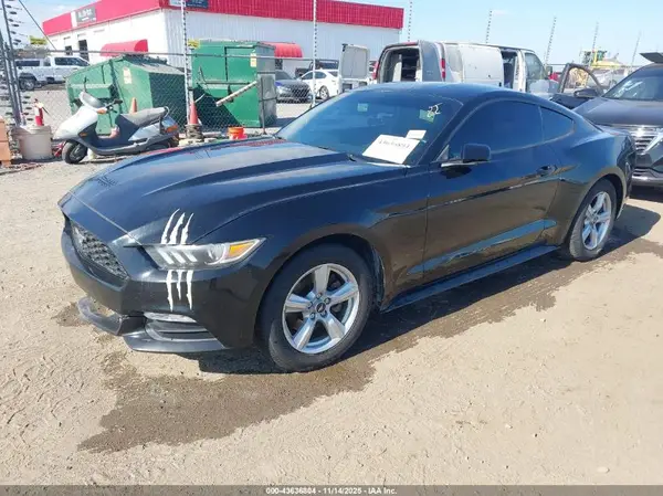 1FA6P8AM3G5303167 2016 FORD MUSTANG - Image 2