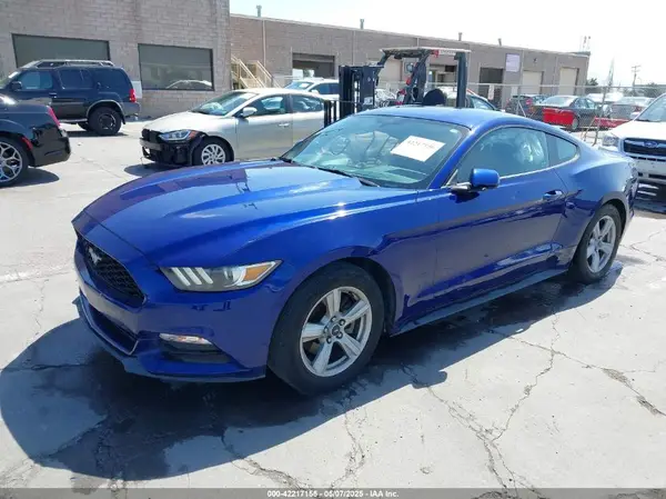 1FA6P8AM3G5303945 2016 FORD MUSTANG - Image 2