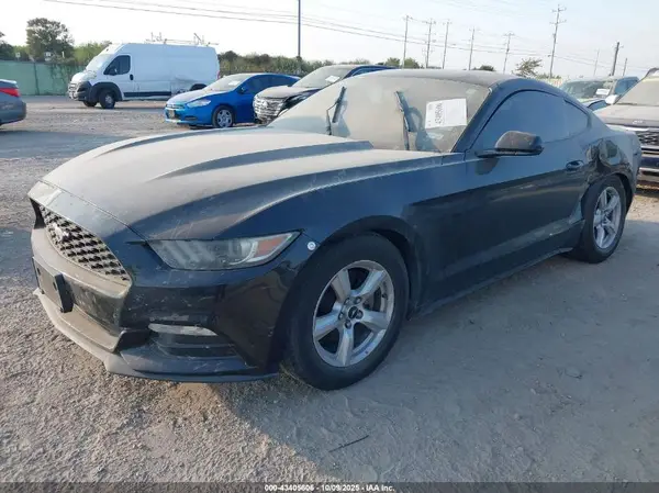 1FA6P8AM3G5327498 2016 FORD MUSTANG - Image 2