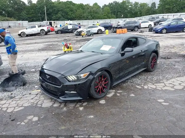 1FA6P8AM3H5226379 2017 FORD MUSTANG - Image 2