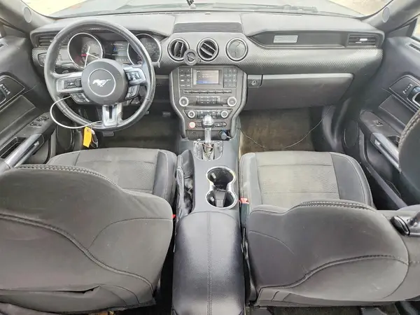 1FA6P8AM3H5231162 2017 FORD MUSTANG - Image 8