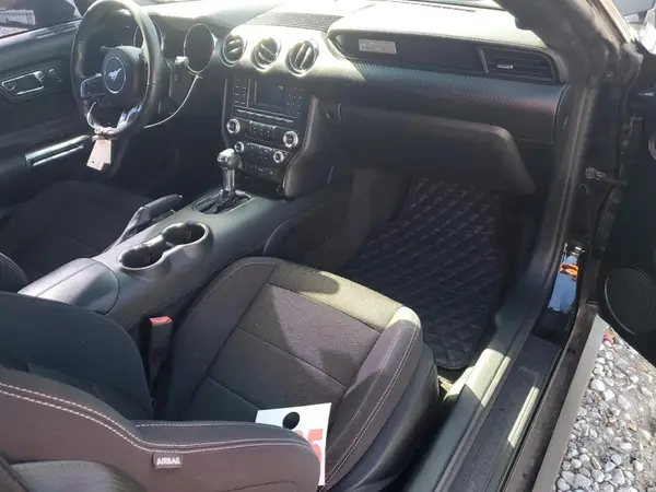 1FA6P8AM3H5238516 2017 FORD MUSTANG - Image 8