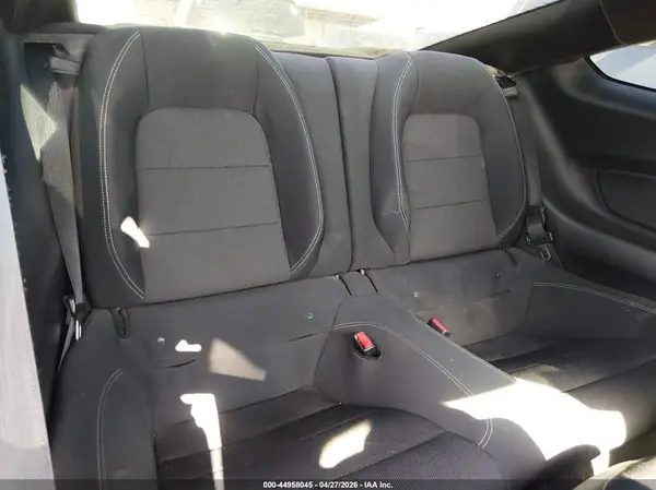 1FA6P8AM3H5239293 2017 FORD MUSTANG - Image 8