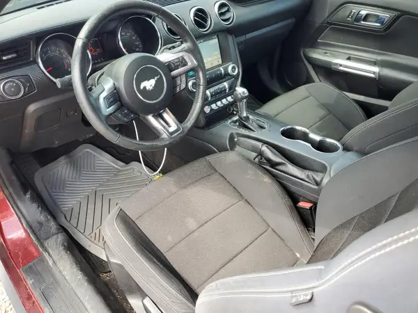 1FA6P8AM3H5249922 2017 FORD MUSTANG - Image 8