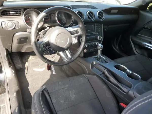 1FA6P8AM3H5266140 2017 FORD MUSTANG - Image 8