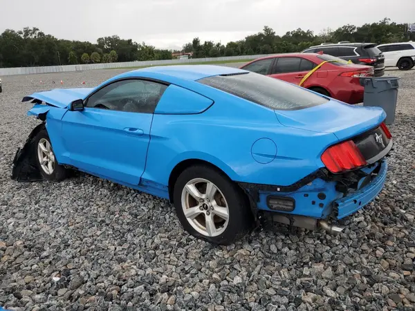 1FA6P8AM3H5270690 2017 FORD MUSTANG - Image 2